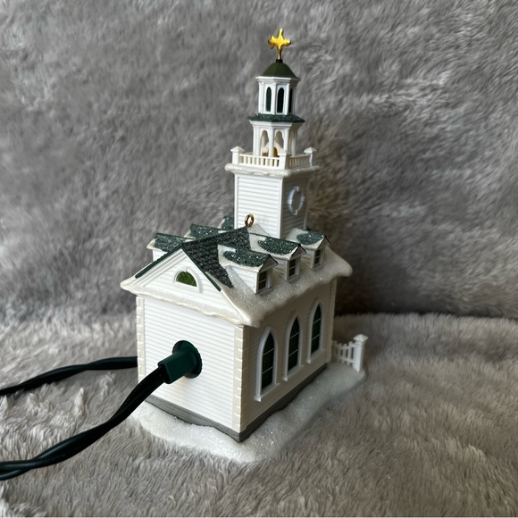 Vintage Hallmark Keepsake Ornaments Music Light and Motion Series - Picture 9 of 10